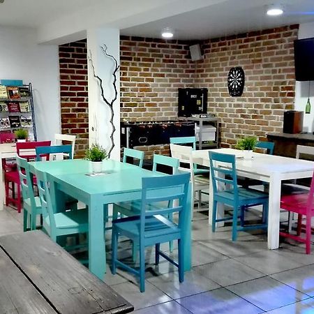 Pozitiv Hostel Загреб Экстерьер фото